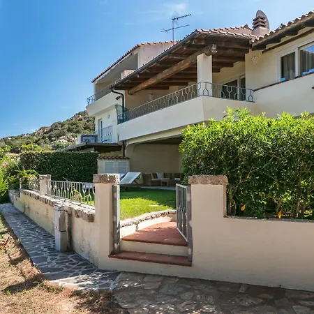펜션 Casa La Maddalena A Baja Sardinia 아르자케나
